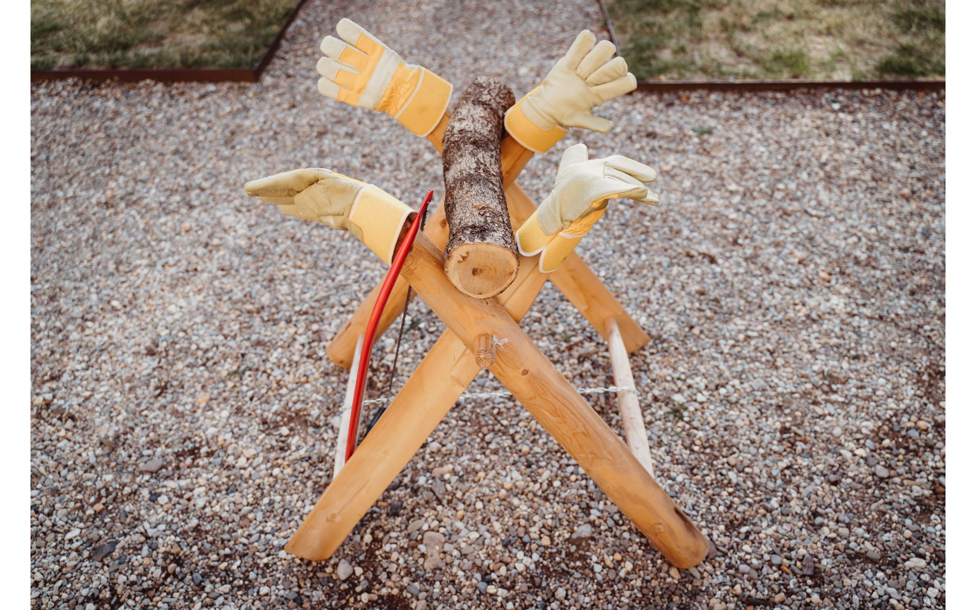 Comment Couper du Bois avec un Chevalet